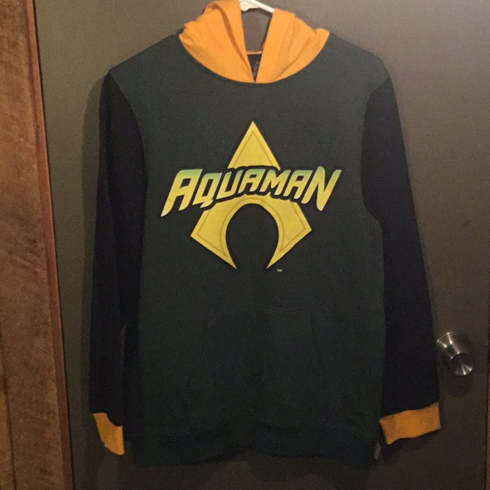 Aquaman Kids Large Hoodie NWT